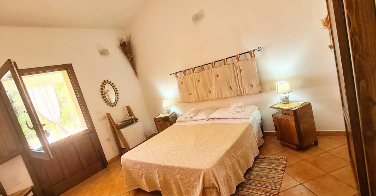 La Cresta Farm stay Arbus